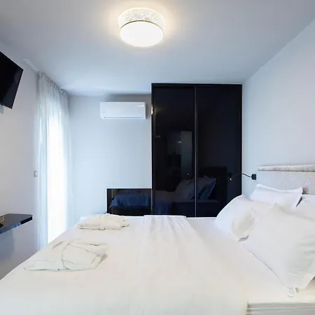 Dom wakacyjny Gorgeous In With Sauna Jesenice (Split-Dalmatia)
